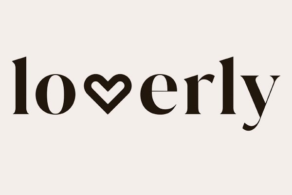 Loverly logo